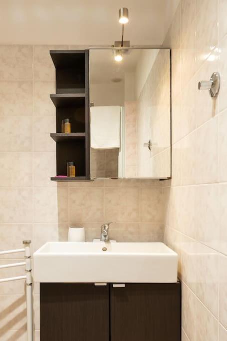 Keys Of Italy - Guantomono 15 - Monolocale Conveniente E Centralissimo Apartment